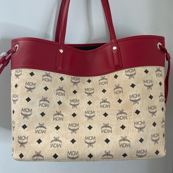 MCM Medium Shopper Bag - Picture 2 of 5